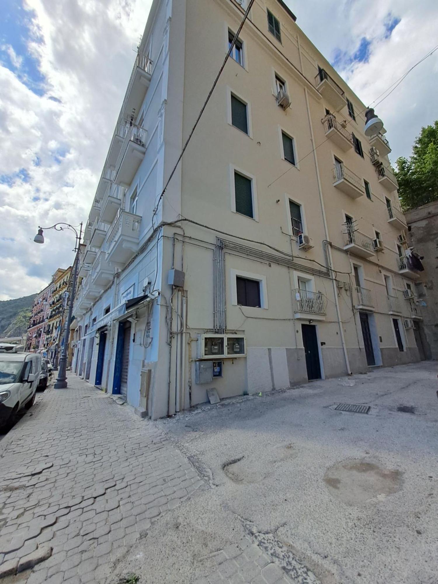 Ti Porto Al Centro Unforgettable Moments Appartement Salerno Buitenkant foto
